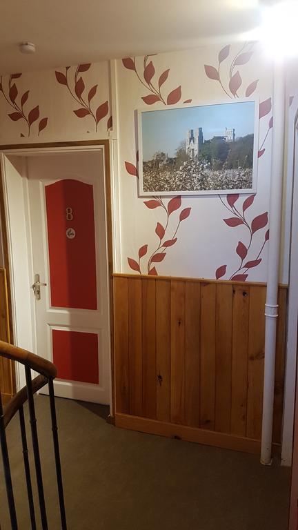 La Bonne Famille Hotel Jumieges Exterior photo